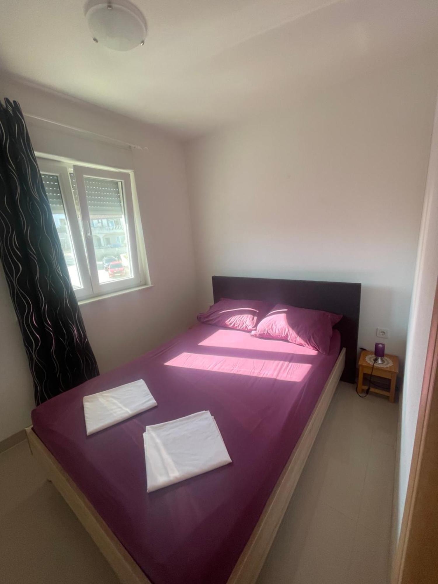 Elia Apartment Vir Luaran gambar