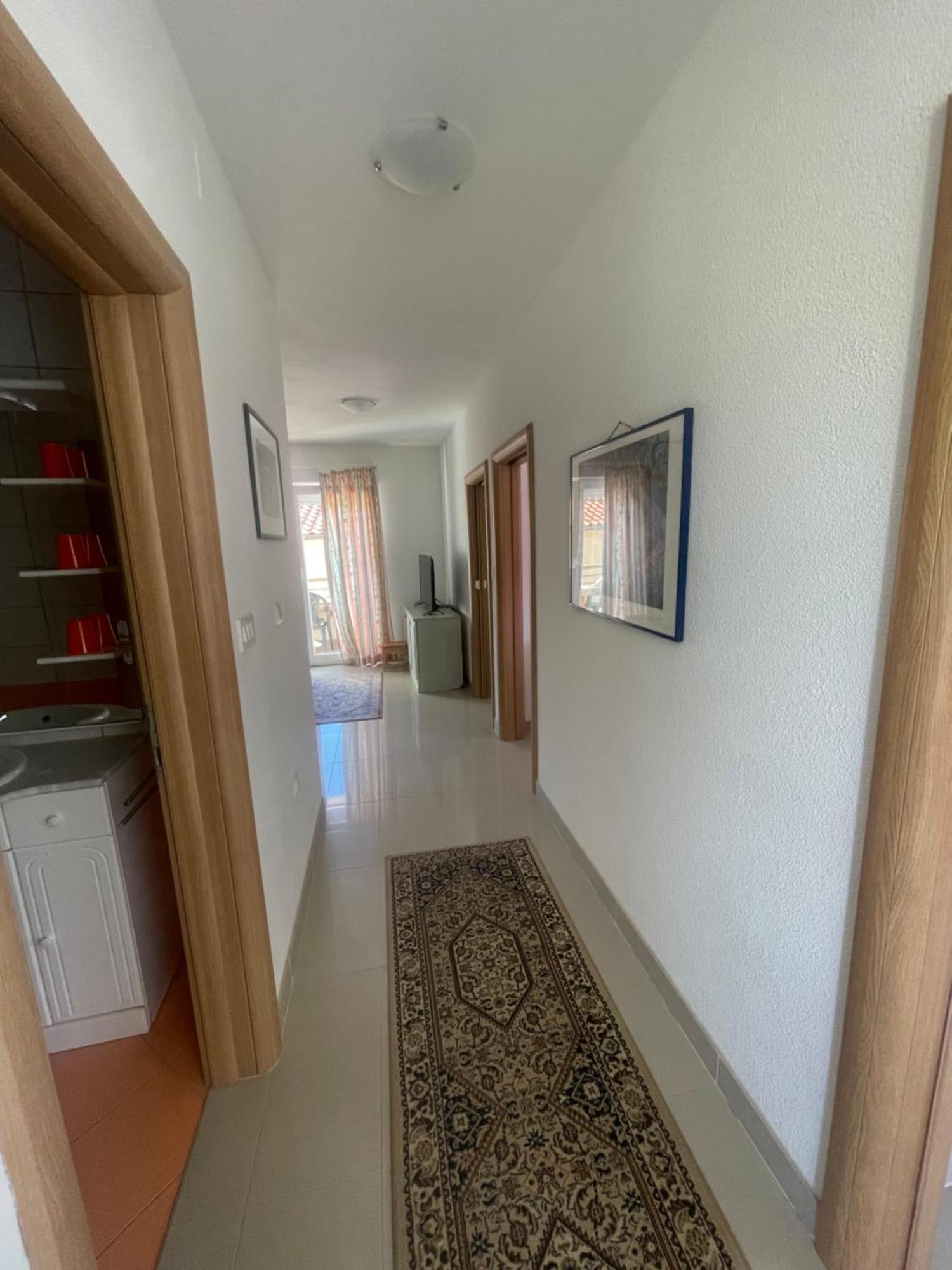 Elia Apartment Vir Luaran gambar